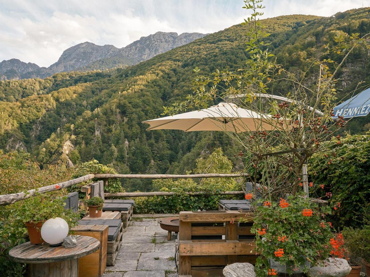 Osteria Gruetli Con Alloggio Borgnone Экстерьер фото